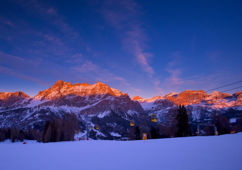 Hotel Miramonti Corvara Zewnętrze zdjęcie