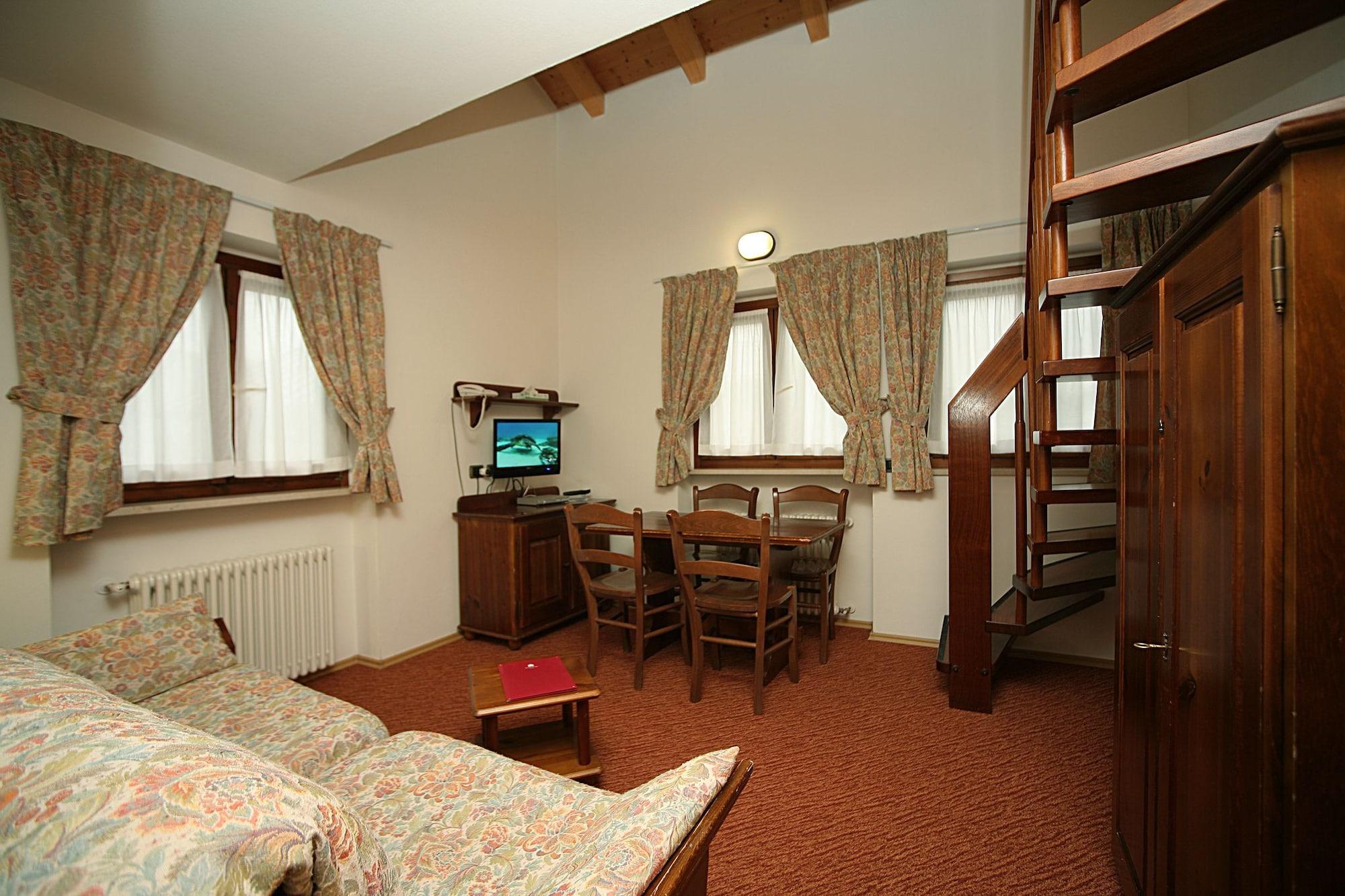 Hotel Miramonti Corvara Zewnętrze zdjęcie