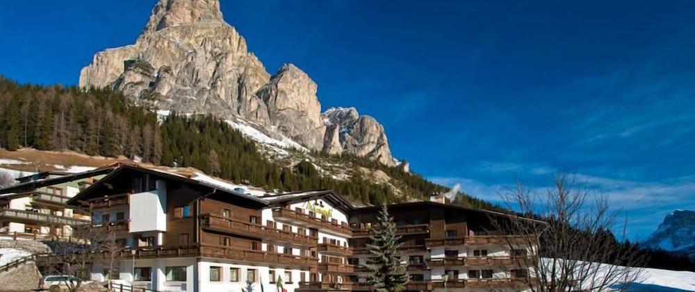 Hotel Miramonti Corvara Zewnętrze zdjęcie