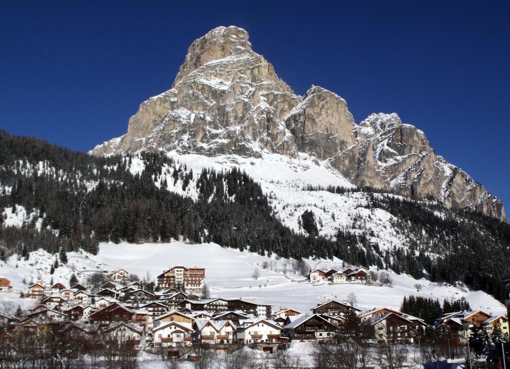 Hotel Miramonti Corvara Zewnętrze zdjęcie